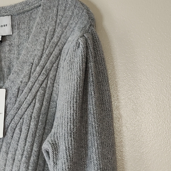 Pink Rose Grey Women's Sweater with Sequin button Up New Size L - Picture 5 of 6